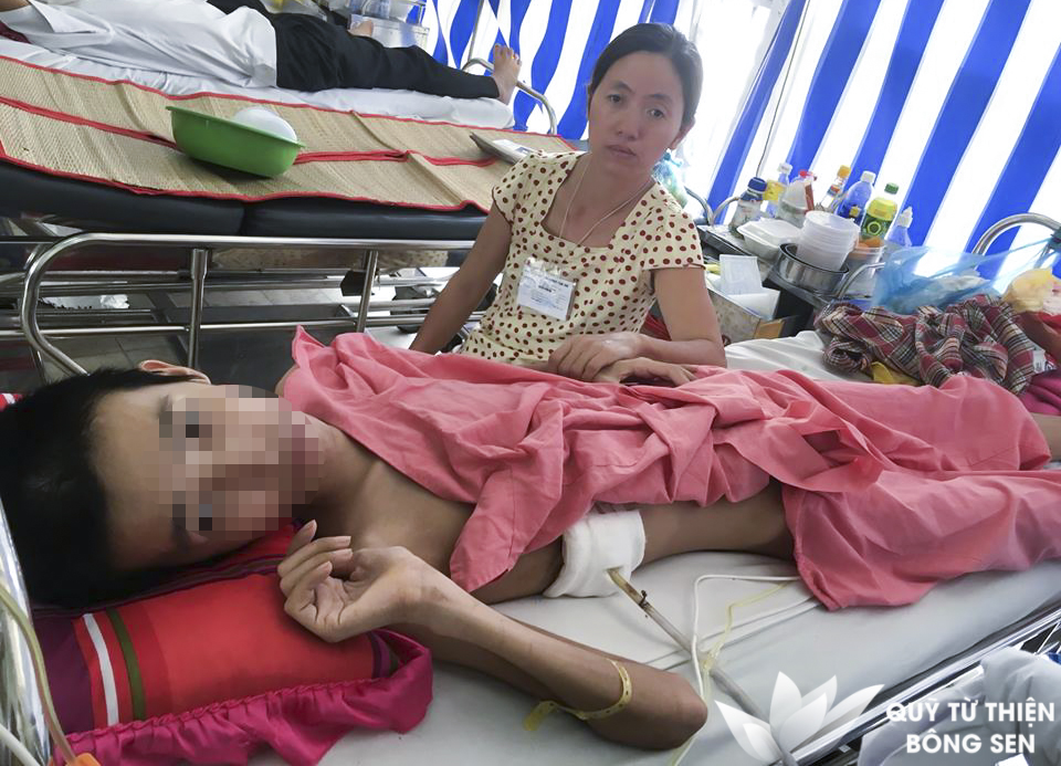 Kỳ 392: Lâm Minh Đức (sinh năm 2002) quê Vĩnh Long, tràn dịch màn phổi, hỗ trợ 12 triệu đồng ngày 08/11/2018